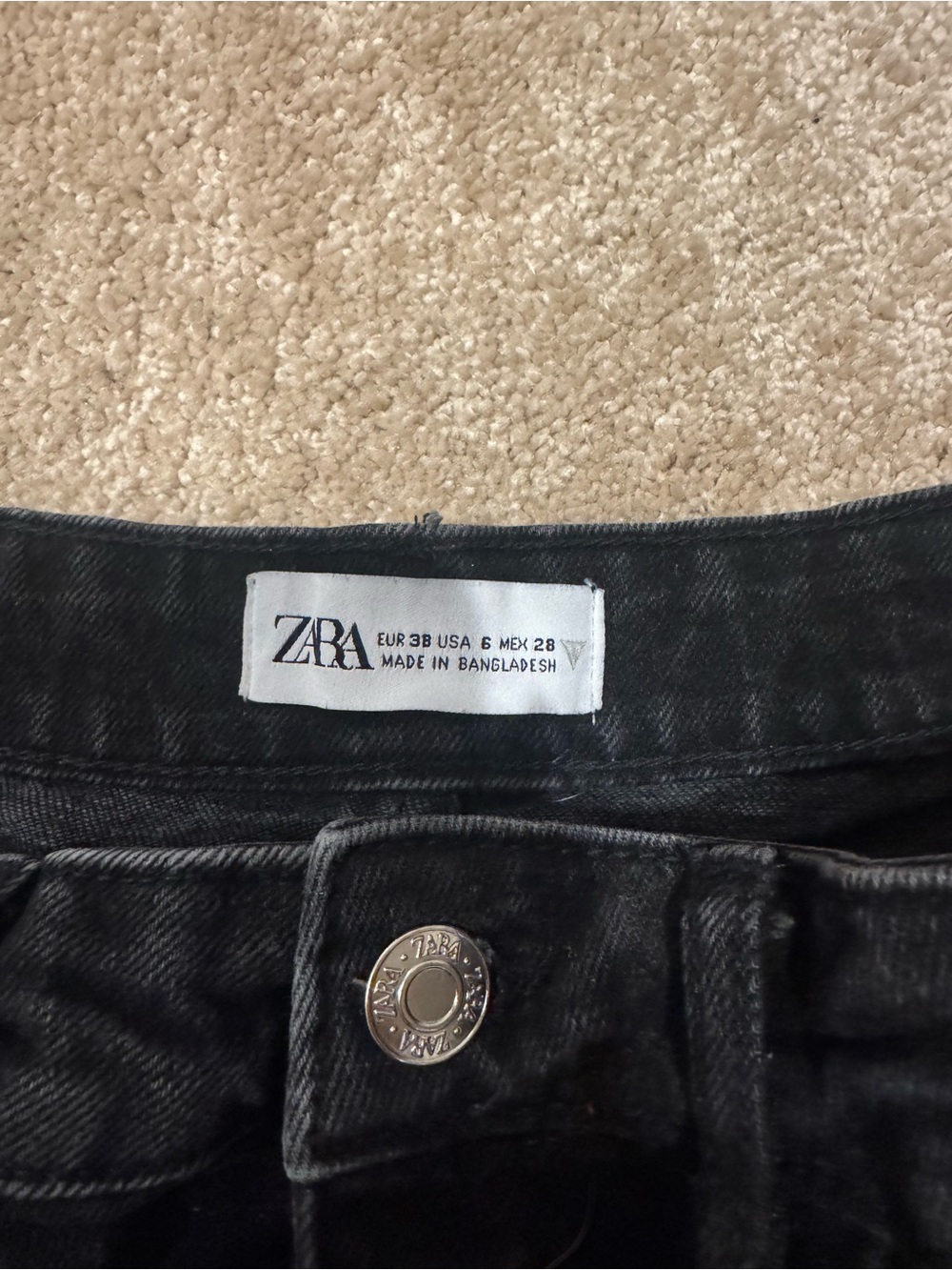 Zara Black Washed Denim Jeans with Branded Button